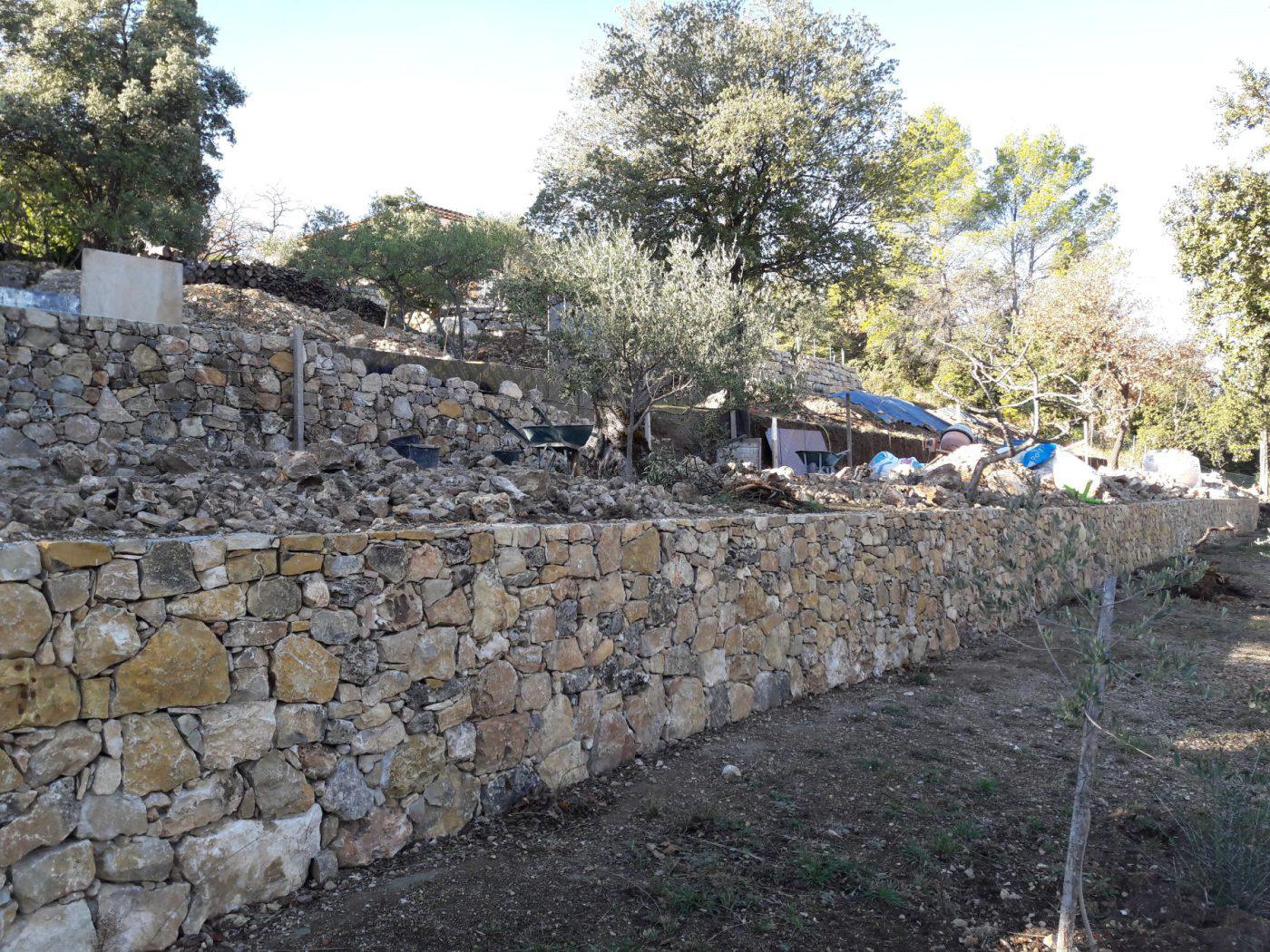 Murs en pierre — photo 10