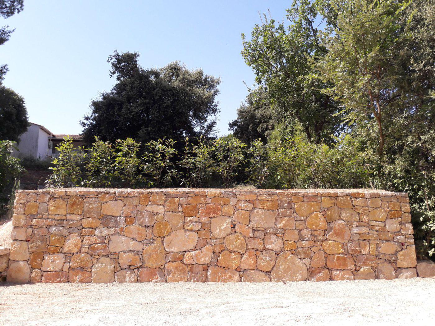 Murs en pierre — photo 17